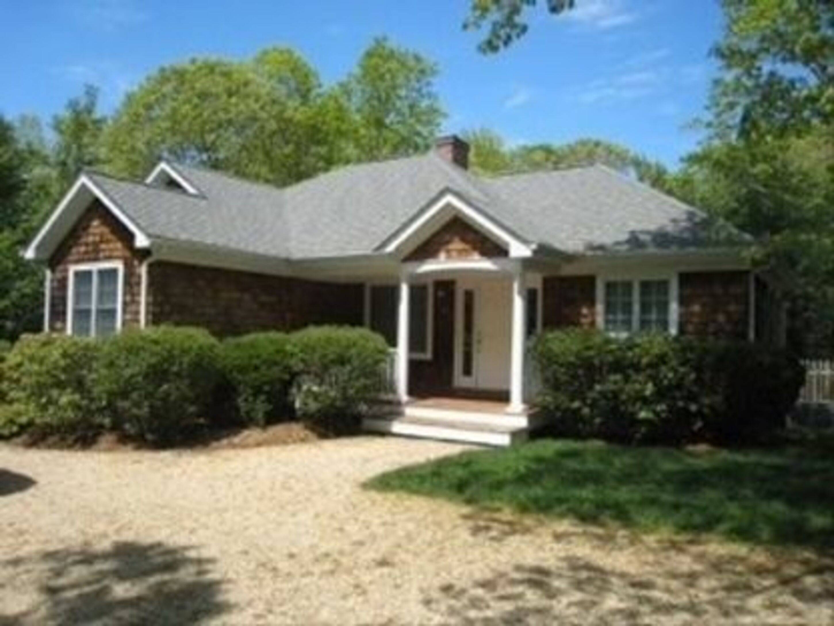 East Hampton Traitional