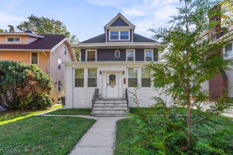 Welcome home to this beauty !