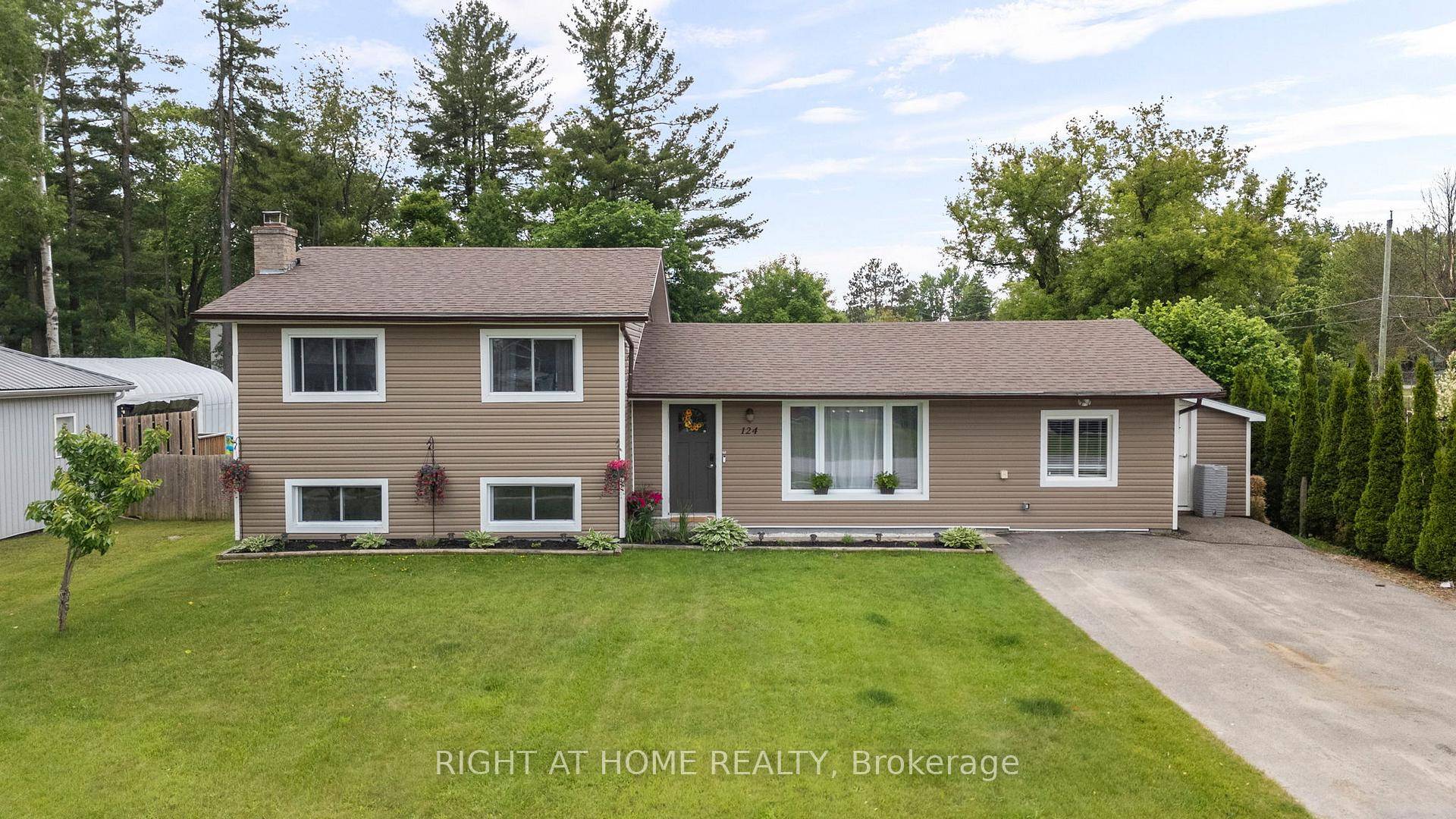 Featuring 4 bedrooms, 2 bathrooms, and a dedicated office, this property offers the perfect balance of comfort and functionality.