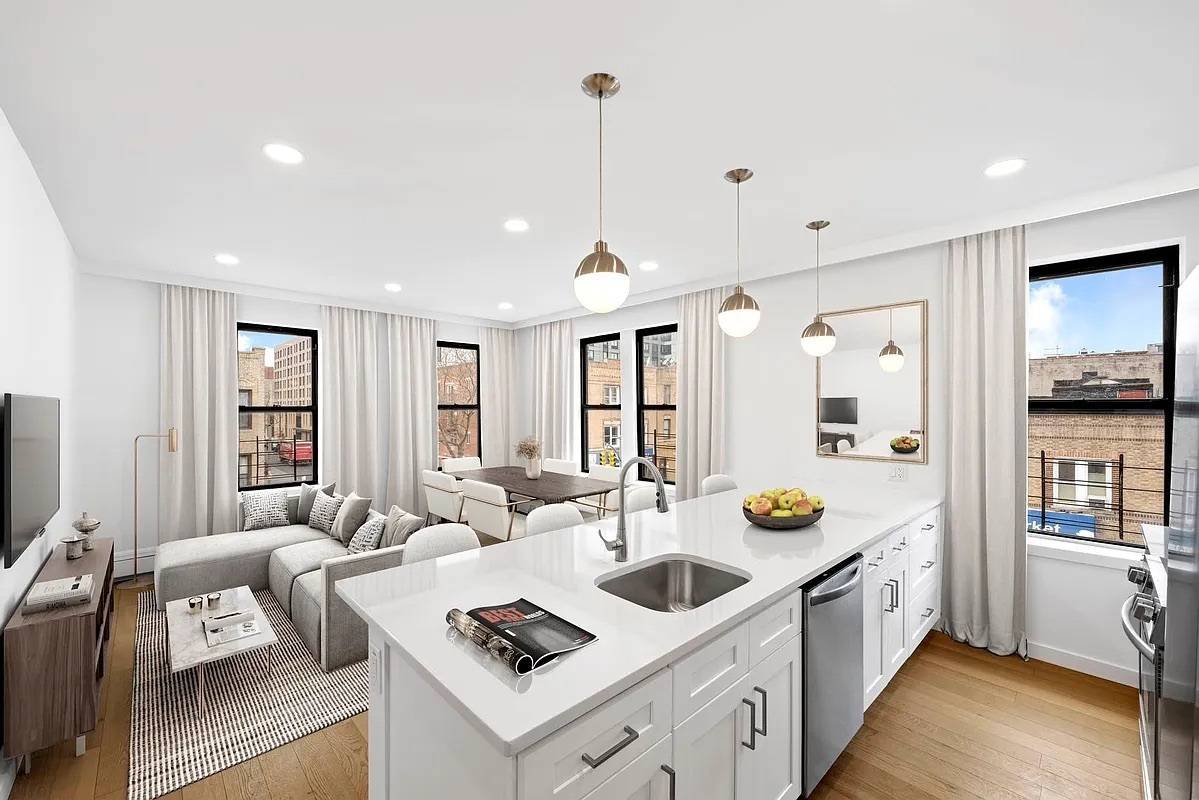 1130 President Street The Perfect Place to Call Home This completely gut renovated, three bedroom, two bathroom corner unit is located in the heart of Crown Heights, Brooklyn.