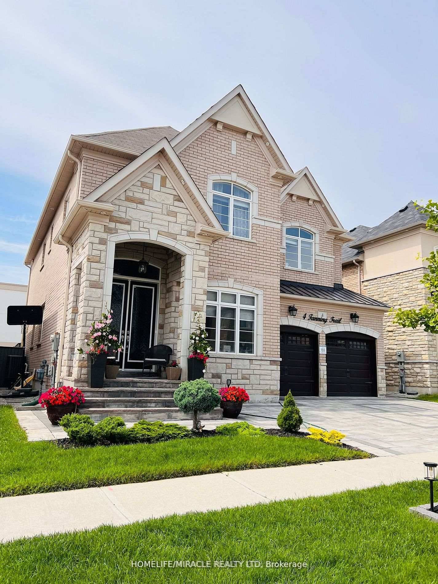 Beautiful spacious Basement features 2 bedrooms, 1 washroom, living, dining with kitchen, separate laundry and Low head room space for storage.