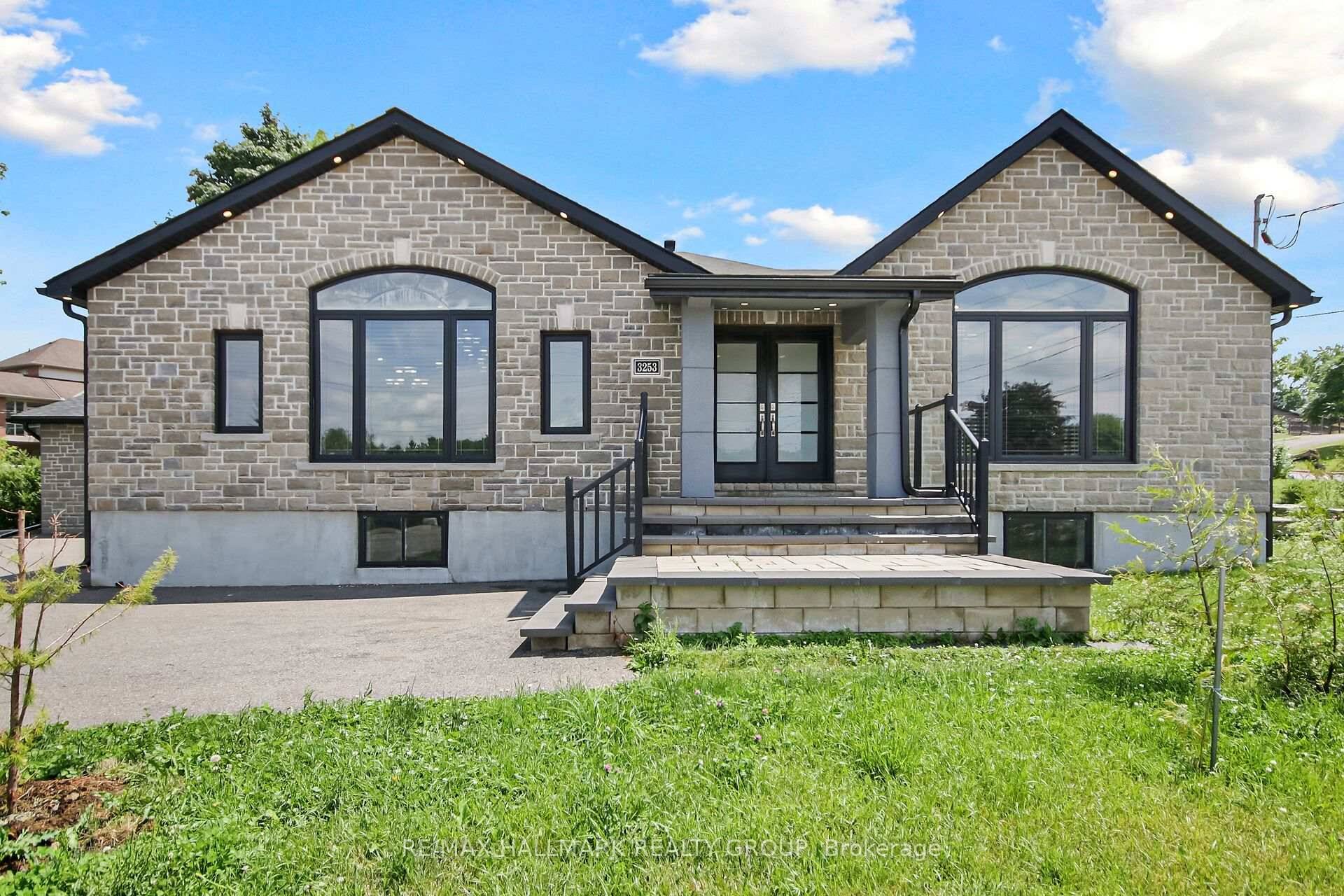 Enjoy Inspirational Lifestyle in this exquisitely appointed 3 5 bedroom bungalow nestled in the Heart of a community that offers so much natural lifestyle recreation at your doorstep.