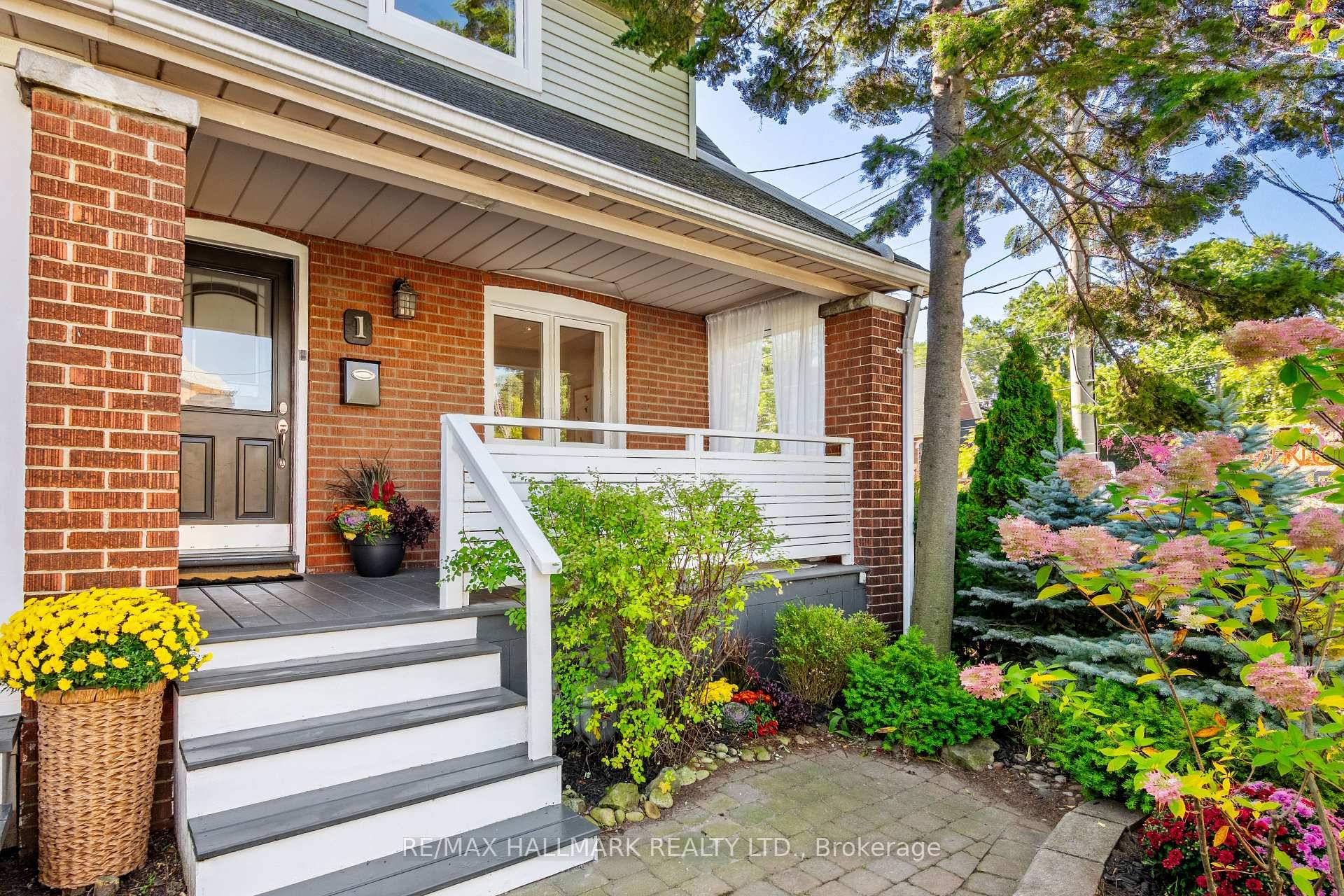 Beach Living with Woodbine Beach at the foot of the street, all the shops amp ; dining along Queen and multiple transit options at your doorstep along with a private ...