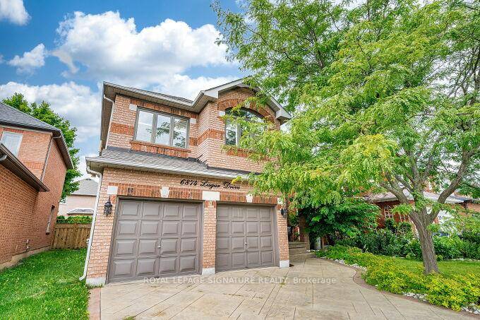 Enjoy this beautiful former model home located in one of Mississaugas mature and family friendly neighbourhoods.
