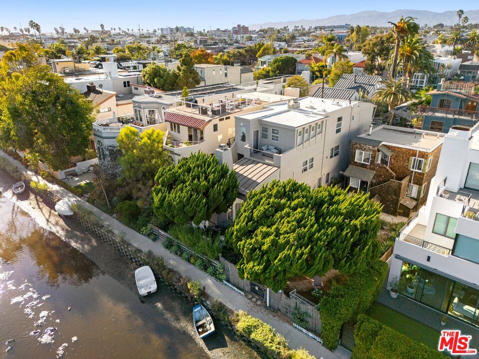 427   Sherman Canal 2BR Marina Del Rey La