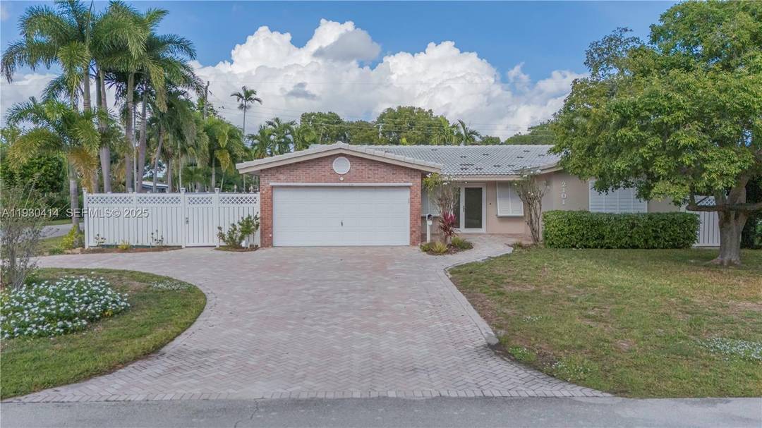 Completely renovated, turn key single family home just blocks from the highly sought after Fort Lauderdale Beach.