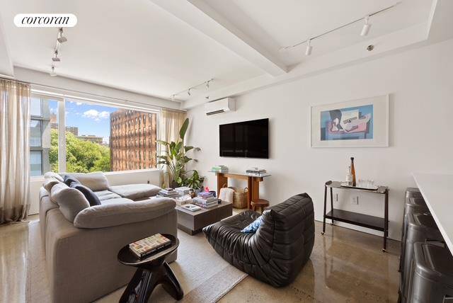 Discover modern luxury at its finest at 255 Bowery, centrally located at the crossroads of NoHo, Nolita, and the Lower East Side.