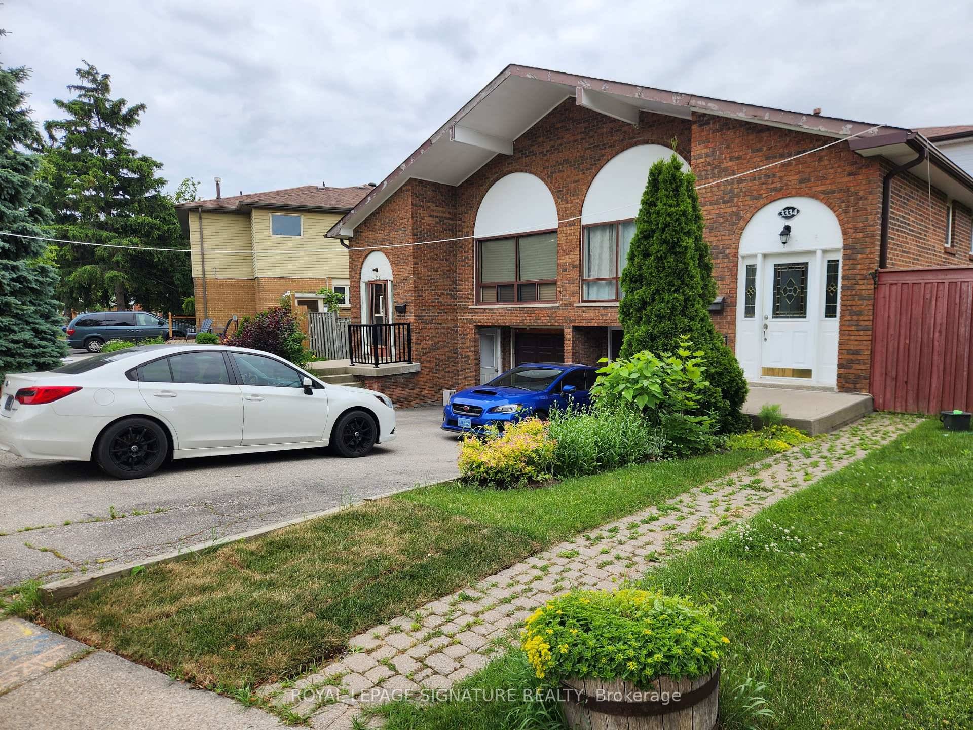 Welcome to Erin Mills ! This beautifully updated 3 bedroom, 1 bathroom semi detached home offers a perfect blend of space, style, and comfort.