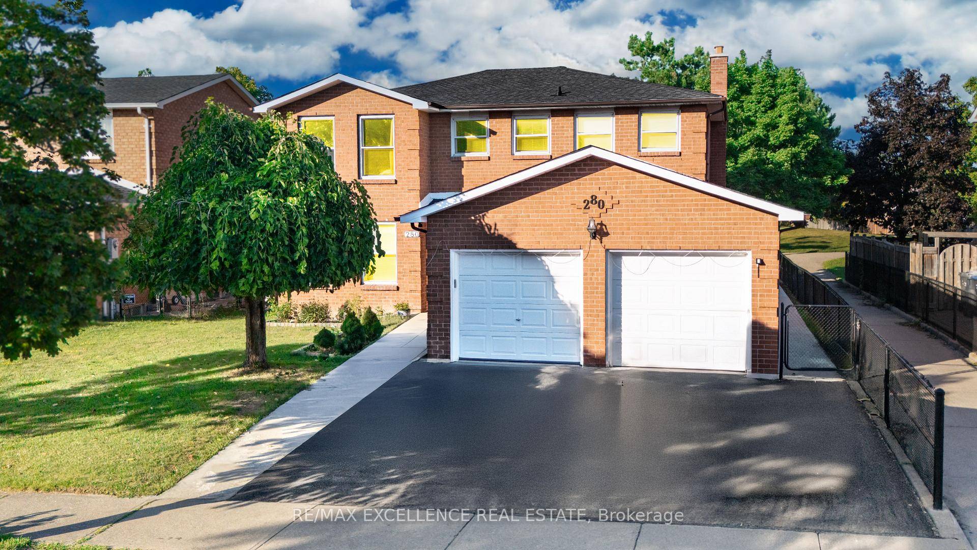 Stunning 4 2 bedroom, 4 bathroom detached home, perfectly located in a family friendly neighbourhood backing onto a peaceful park.