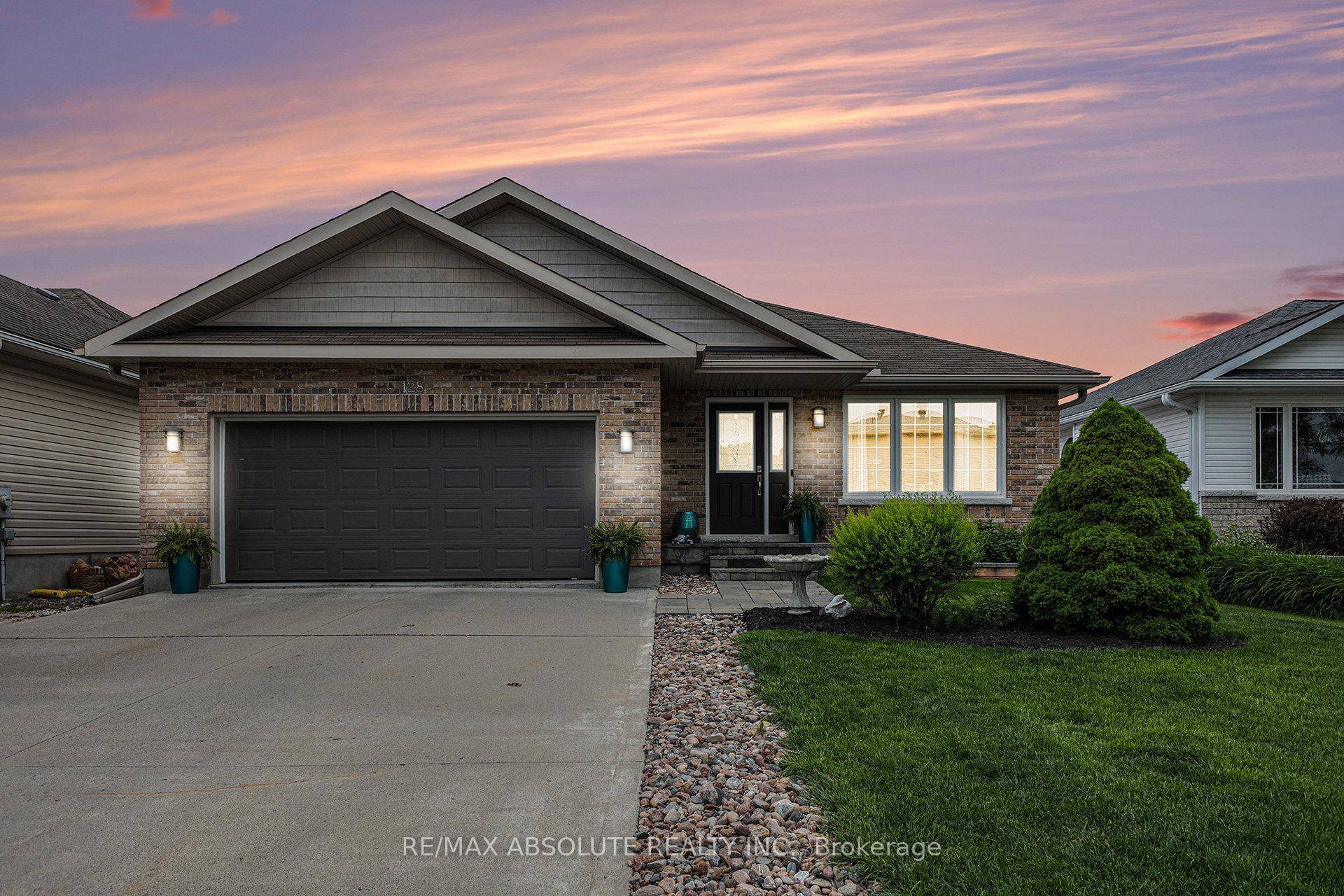 Charming Bungalow in a Quiet amp ; Desireable NeighborhoodThis beautifully maintained bungalow offers comfort, style, and thoughtful upgrades in one of Arnpriors most peaceful areas.