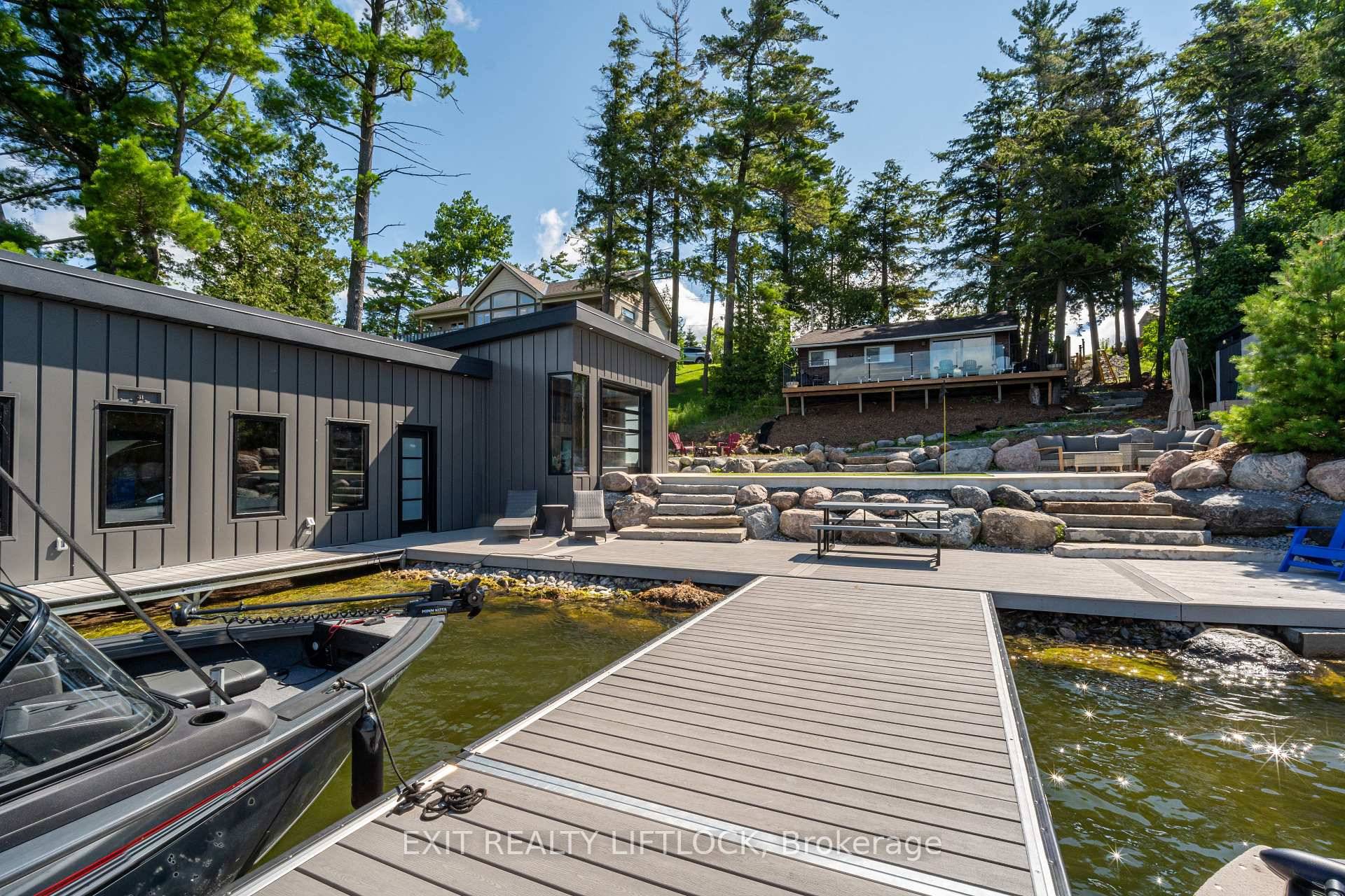 Experience the charm of lakeside living on Chemong Lake, just 10 minutes from Peterborough !