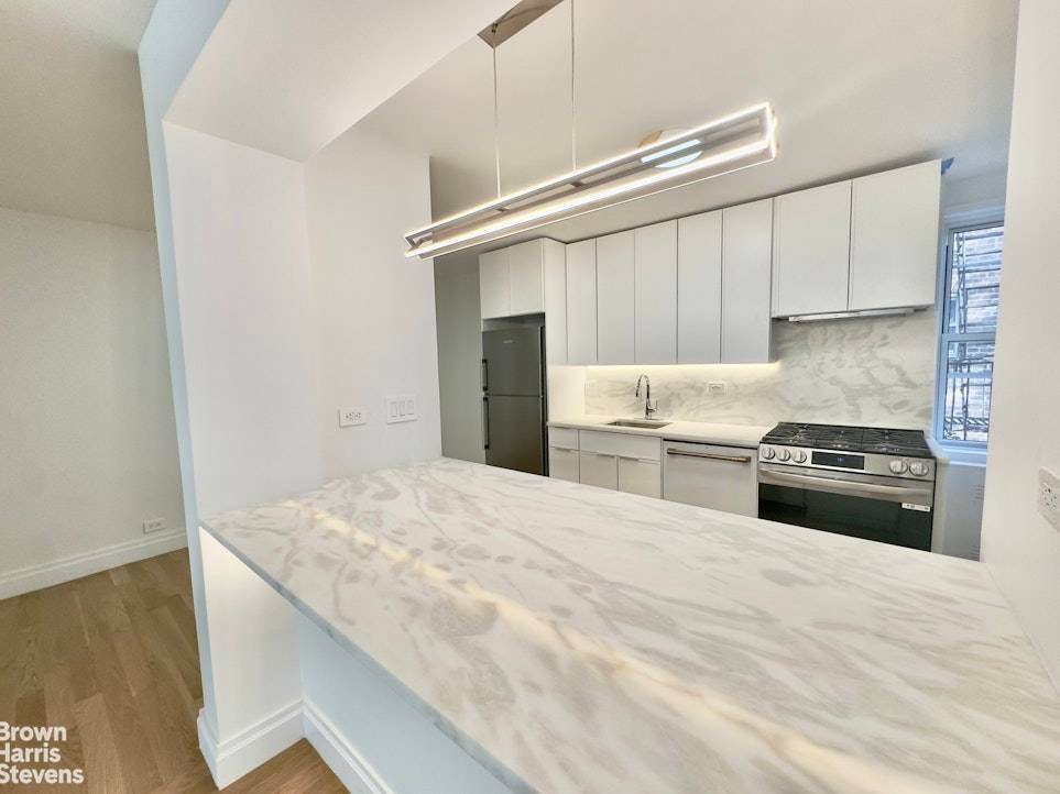 SPONSOR UNIT, NO BOARD APPROVAL, AND NO FINANCING RESTRICTIONS Interest rate buy down facilitated by the seller in collaboration with CrossCountry Mortgage LLC, we're offering buyers a lower interest rate, ...