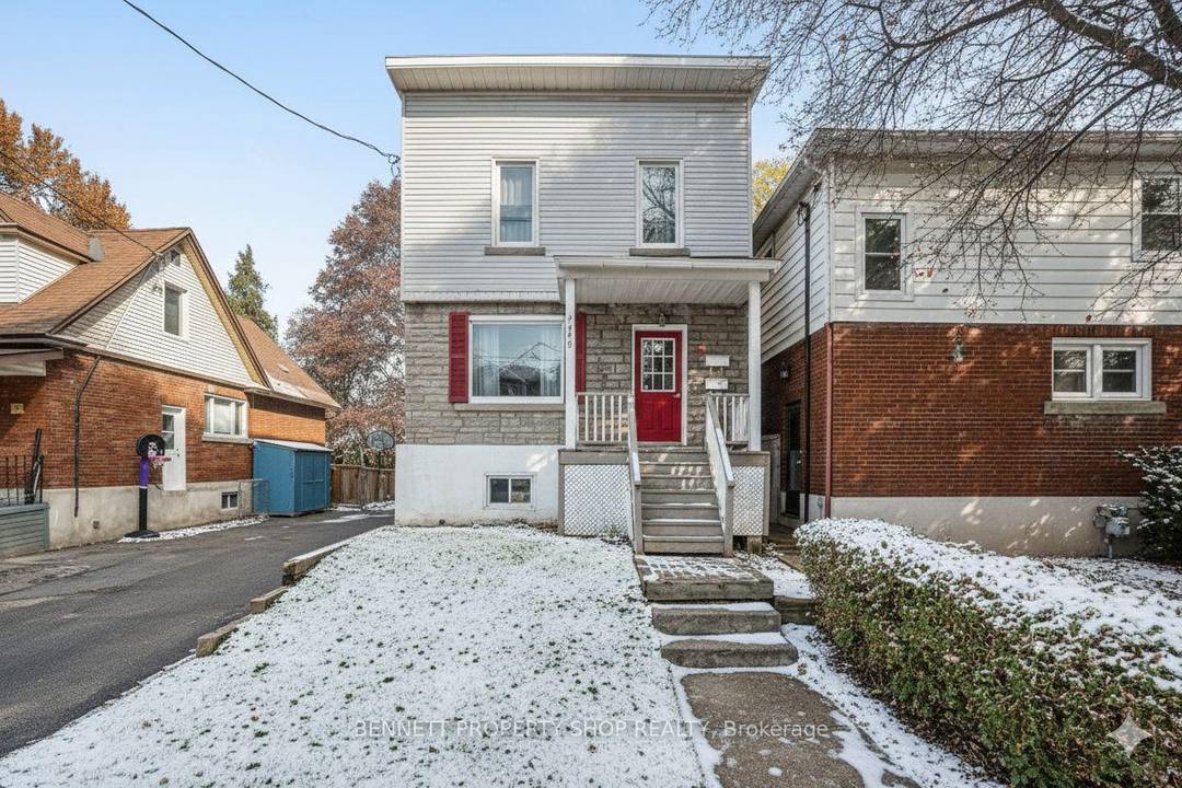 Discover the incredible duplex at 51 Smirle Avenue in Ottawa's vibrant Hintonburg an unbeatable location fusing artistic energy with urban convenience.