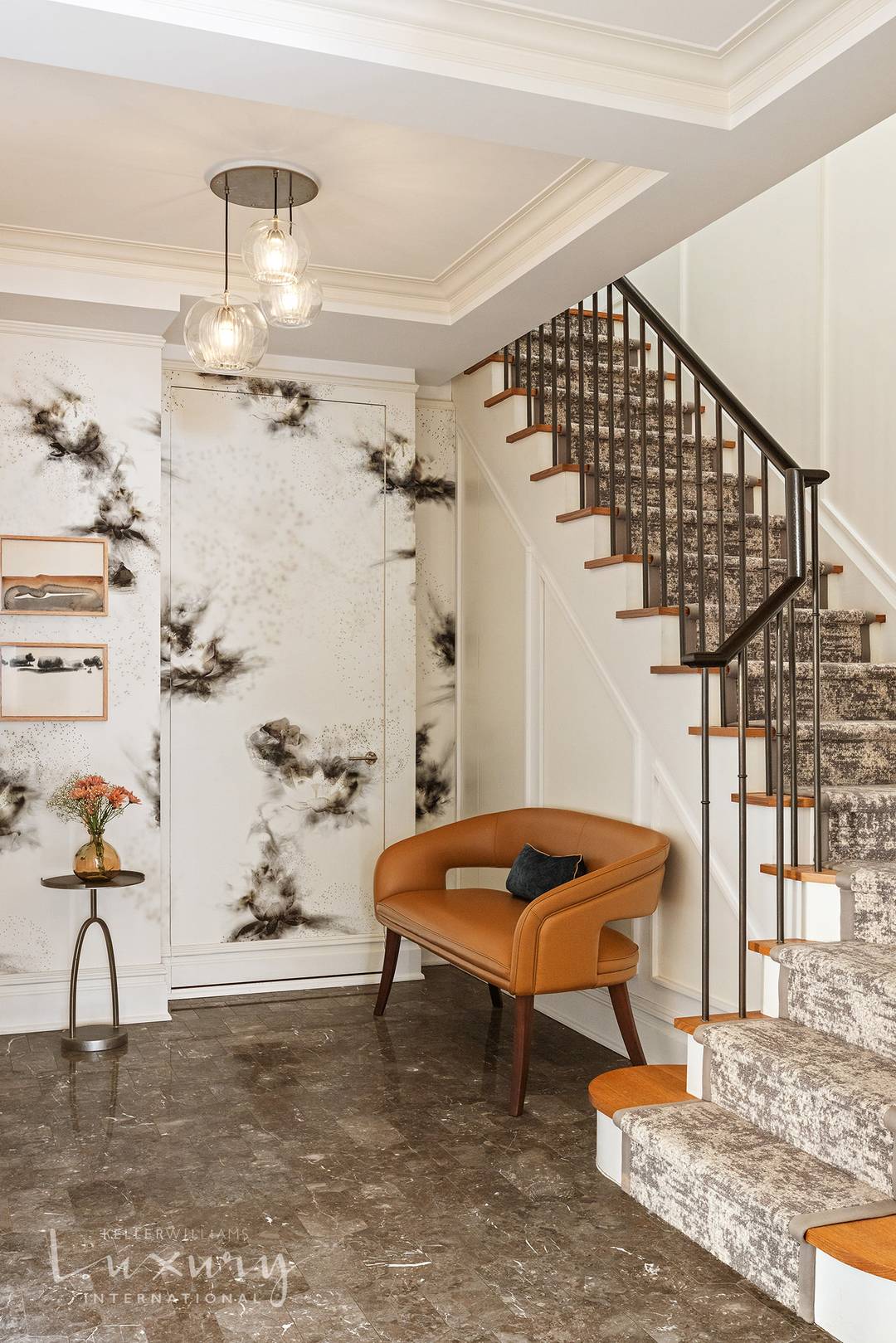 An apartment that feels like a house.