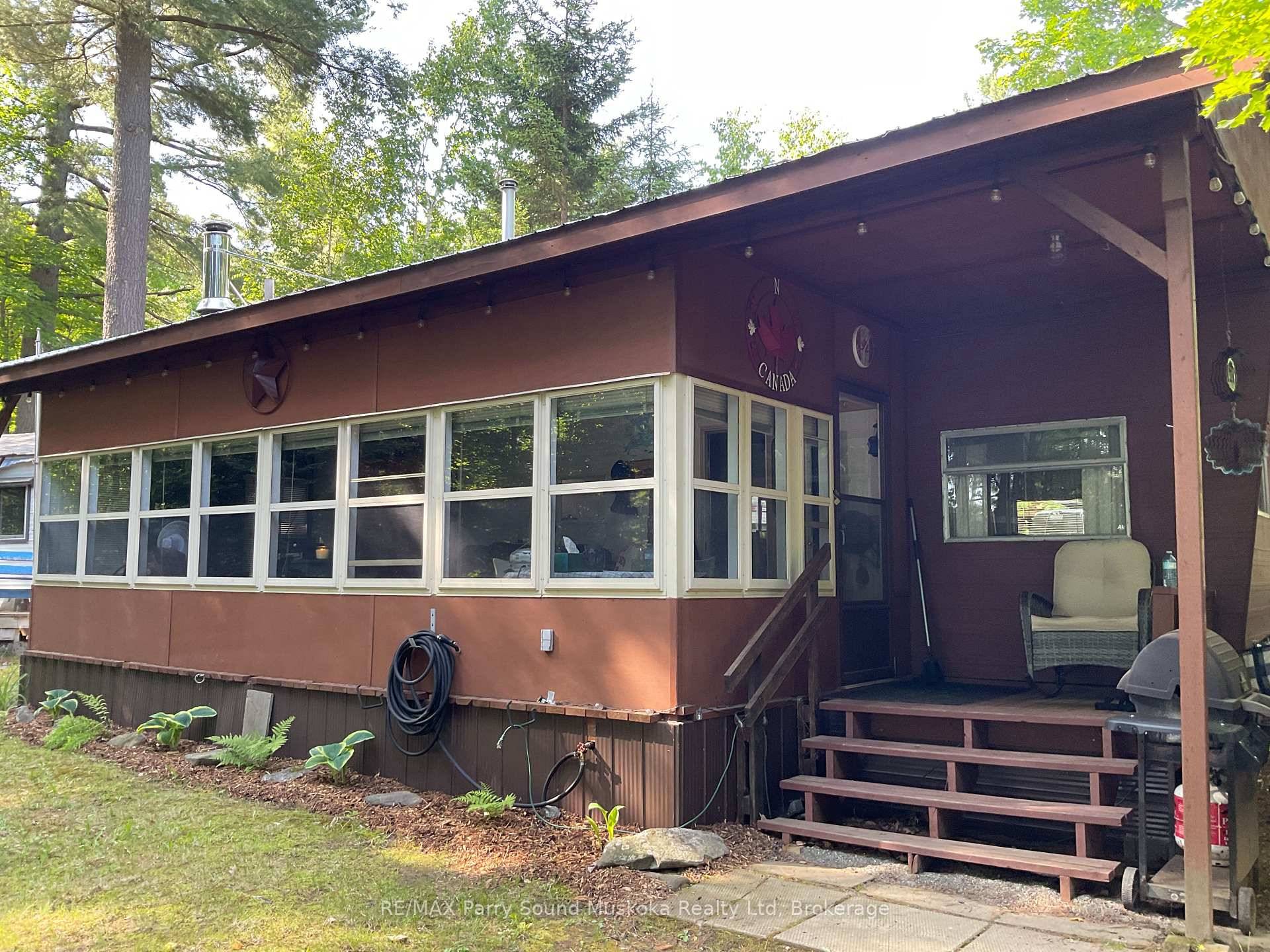 This seasonal, 34ft. trailer park model, in move in ready condition, could be your perfect summer getaway.