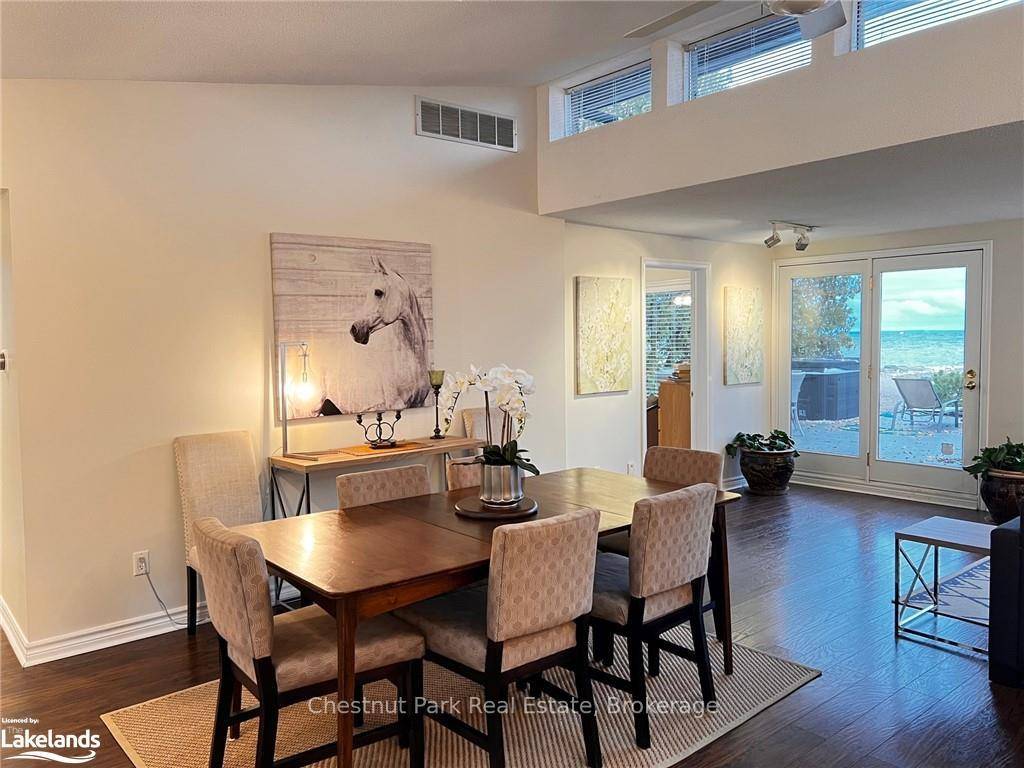 WATERFRONT SEASONAL LEASE IN COLLINGWOOD !