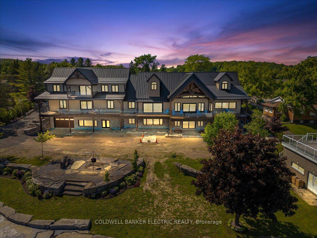 INTRODUCING AN UNPARALLELED WATERFRONT RESIDENCE That Sets A New Standard In Luxury Living !