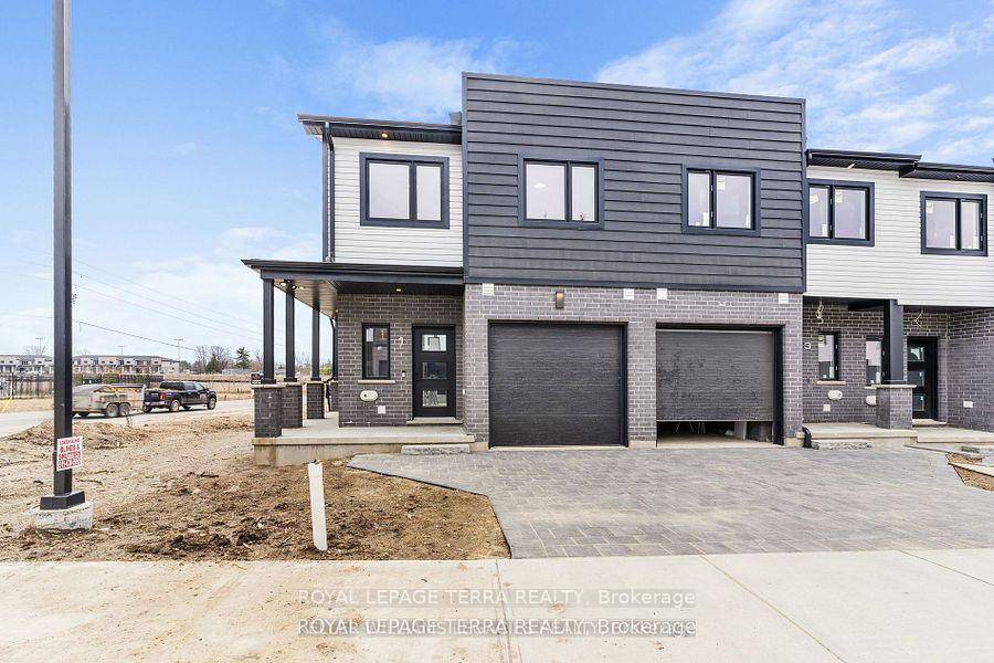This impressive townhome offers 3 bedrooms and 2.