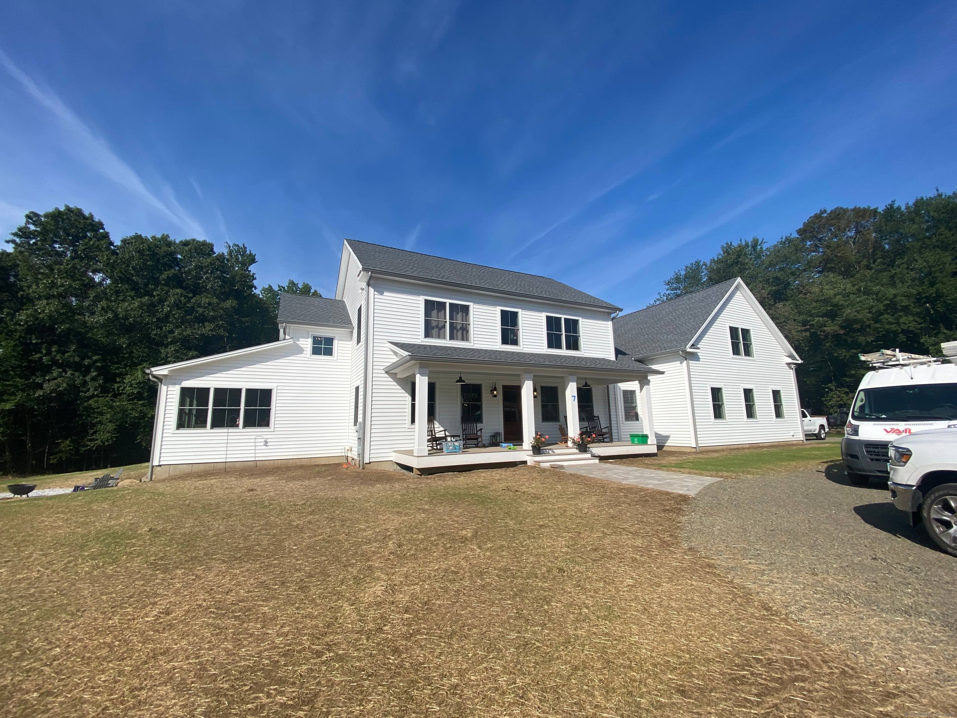 TO BE BUILT A New Classic by Connecticut Residential.