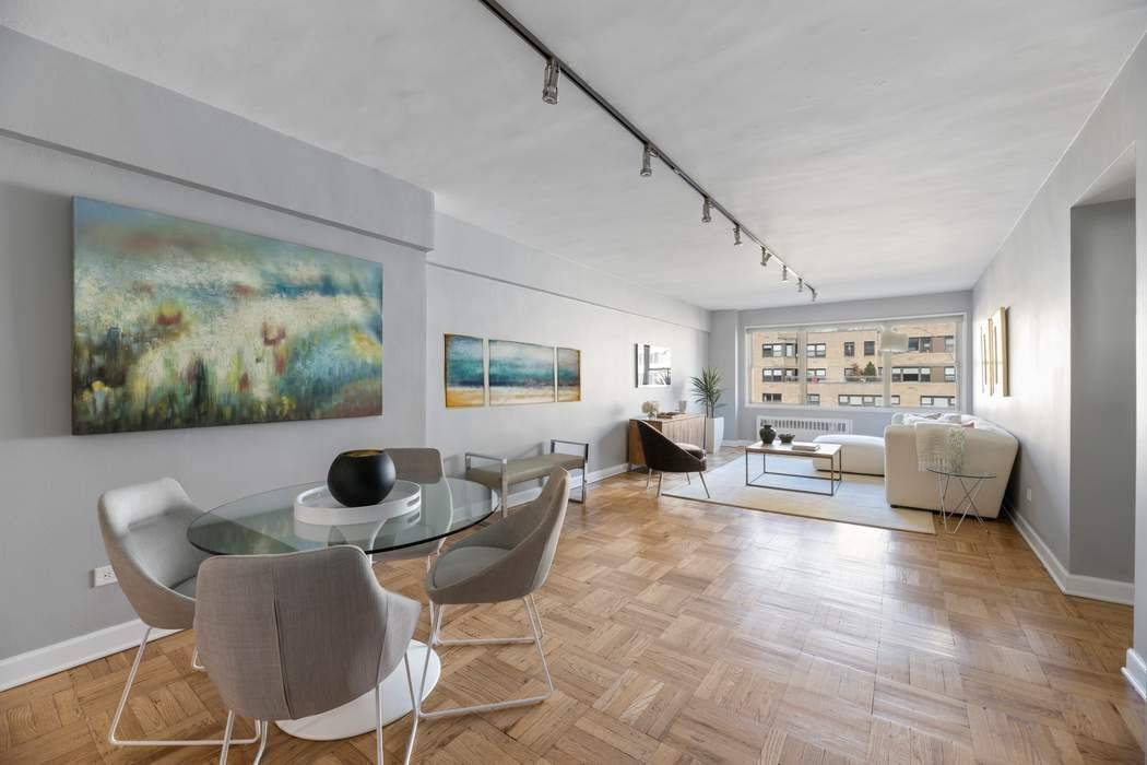 NEW FABULOUS NORTH GARDEN FACING ONE BEDROOM FOR SALE Beautifully proportioned home at the iconic Sheridan, one of Greenwich Village s most sought after, full service boutique cooperatives.