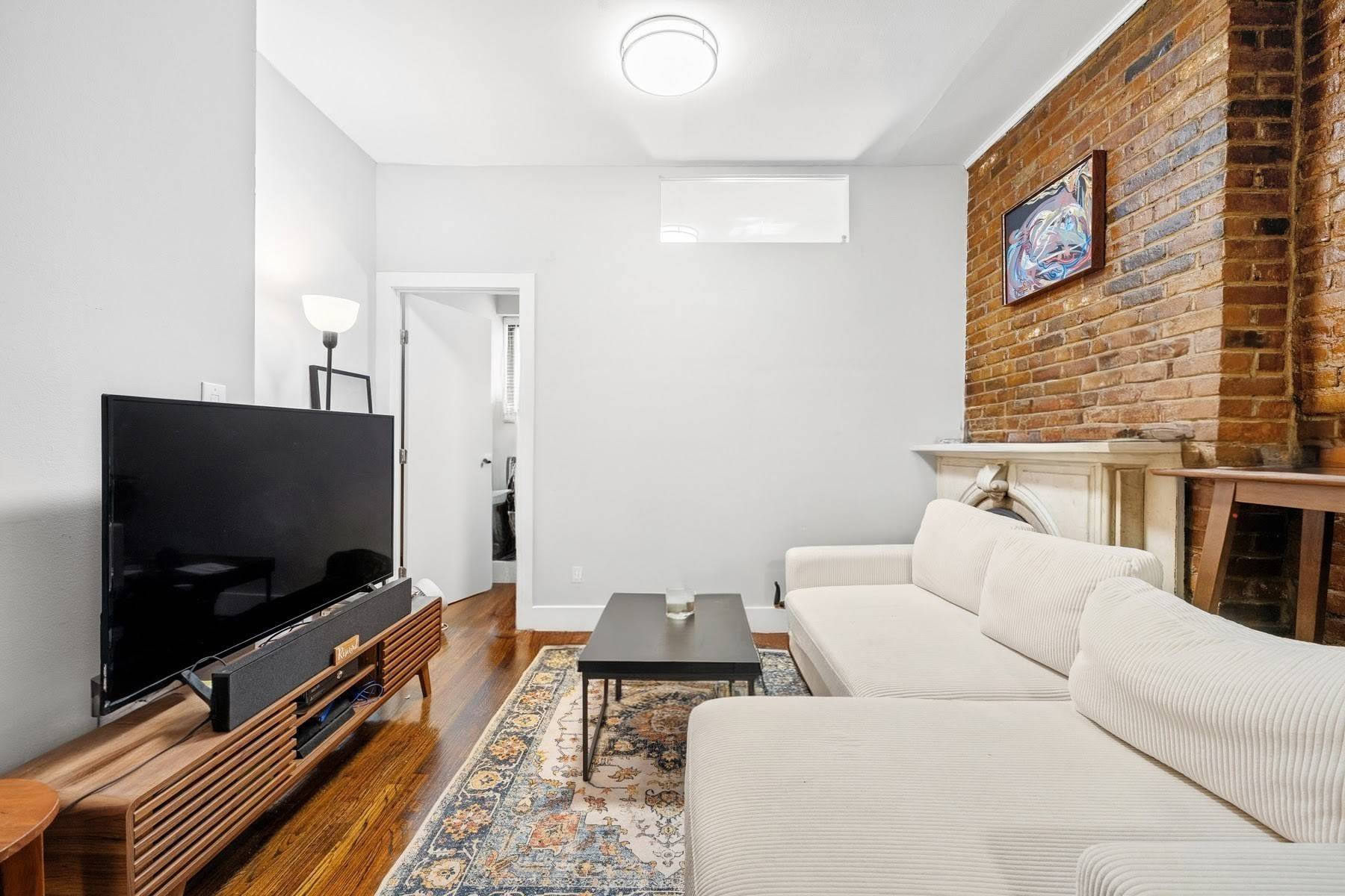 326 w 23rd 3f is a 2 bedroom in a classic walkup building equipped with a virtual doorman system.