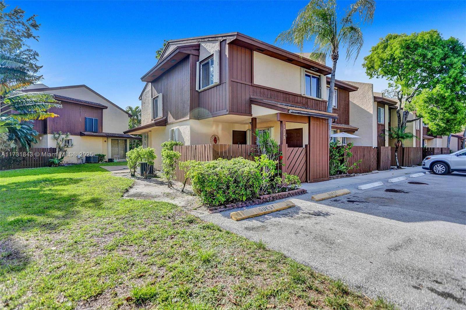 The Hamptons ! Corner Unit 3 Bed 2 Bath Townhome in the city of North Lauderdale.