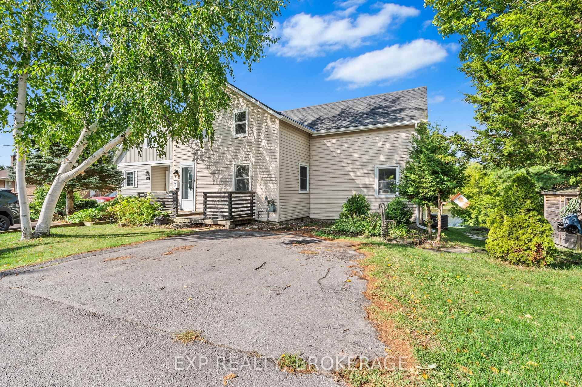 Welcome to 590 Queen Street, your riverfront retreat in the 1000 Islands.