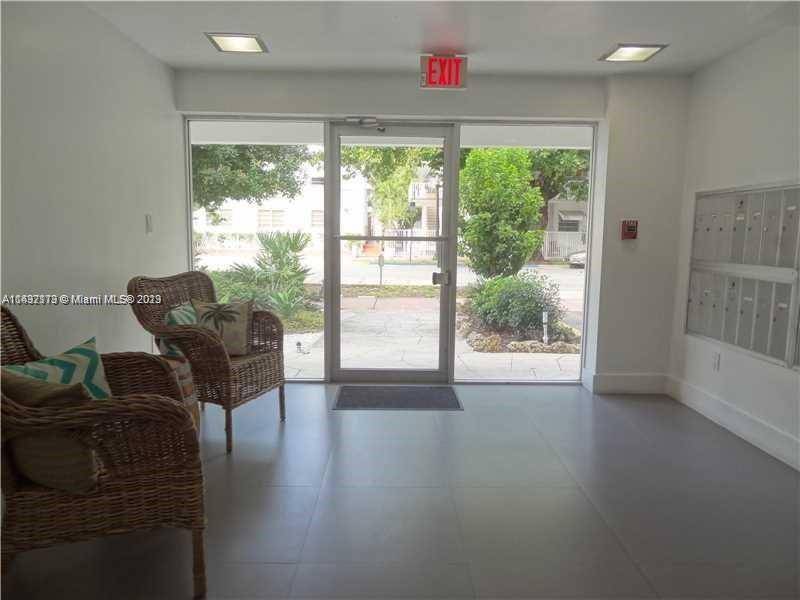 Great one bedroom apartment with one bath on 5 th floor.