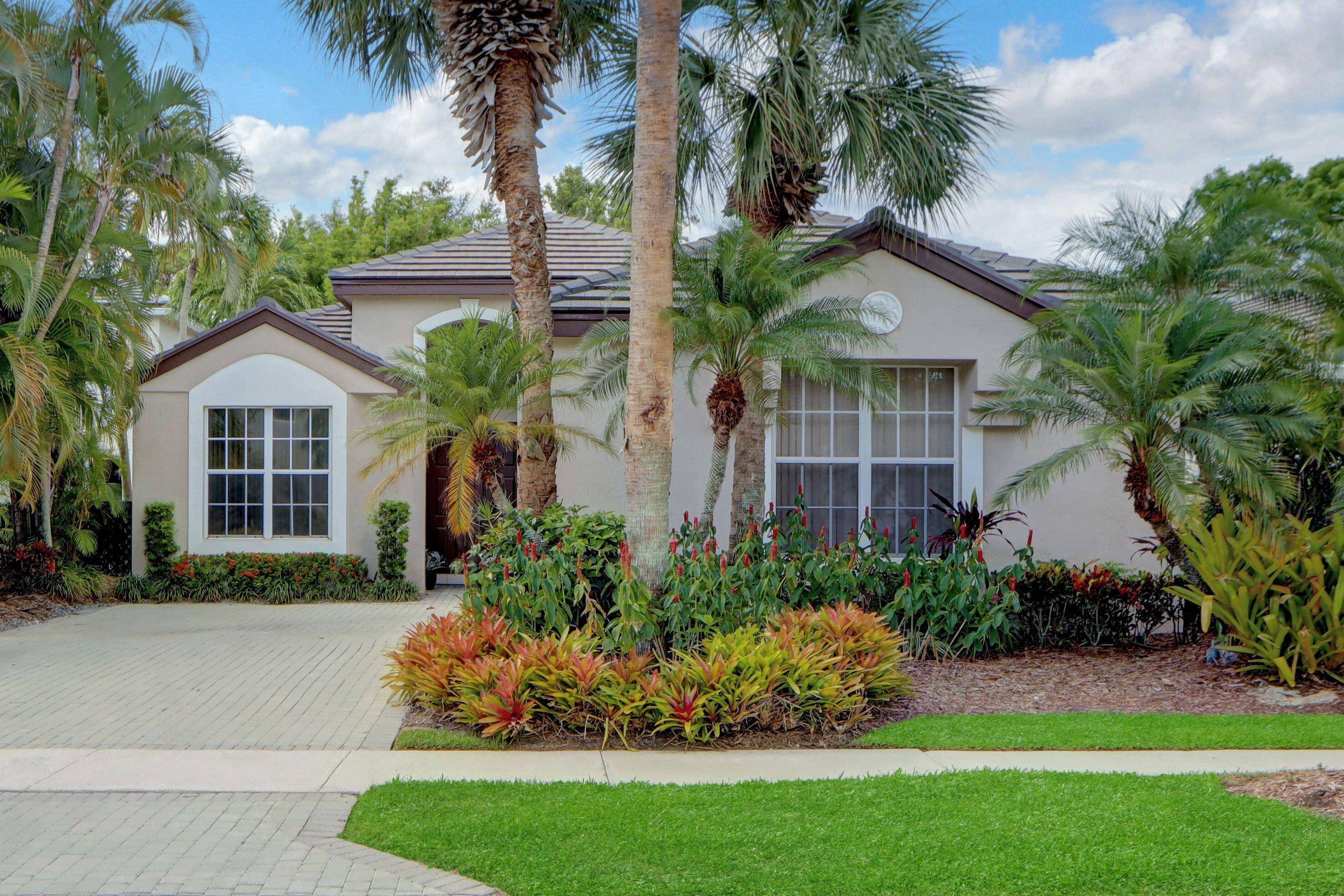 Neutral, well maintained and tastefully appointed, this charming one story 3 bedroom 3 bath home is open spacious offering volume ceilings ; wood grain porcelain tile floors in the living ...