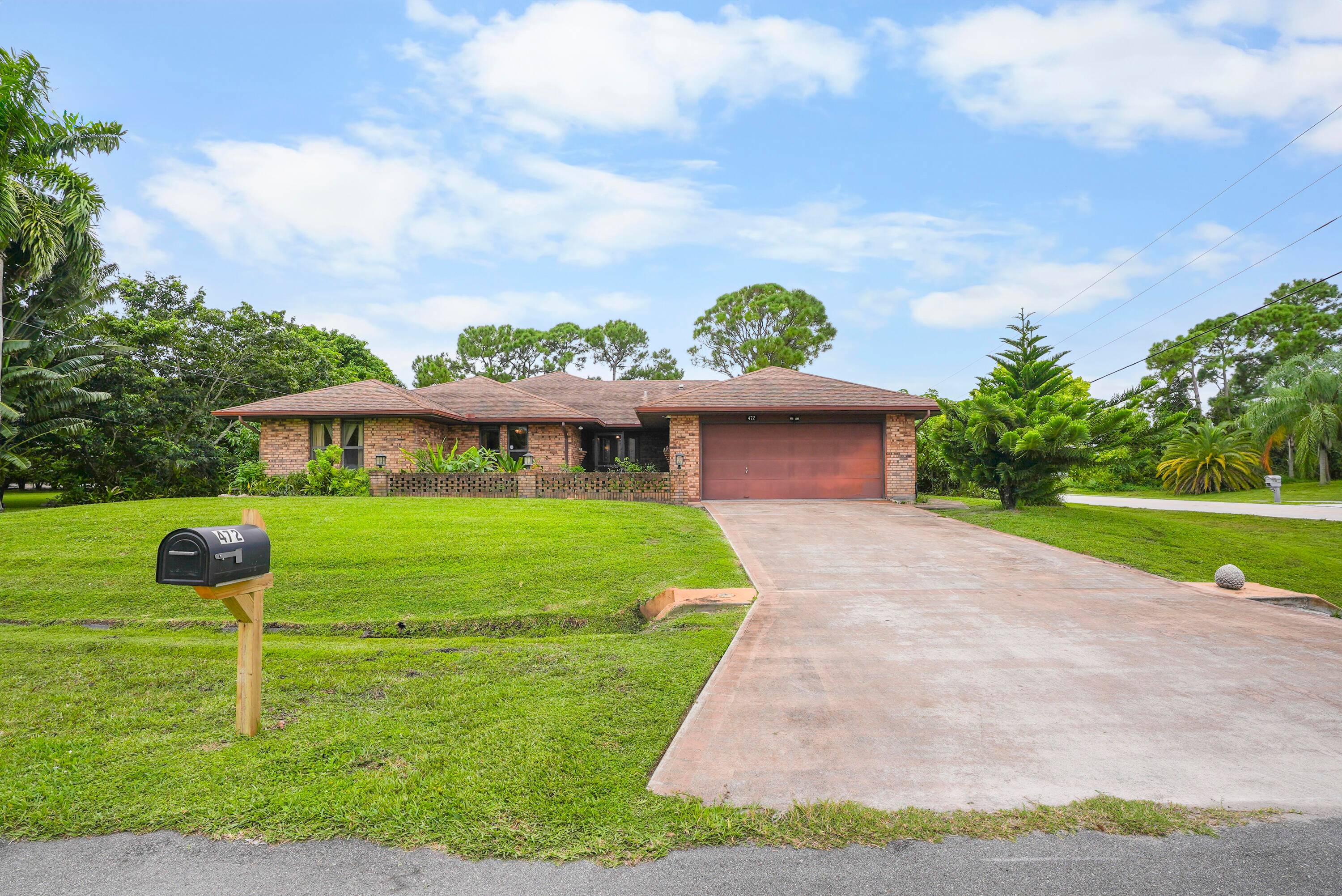Discover this 3 bedroom, 3 bath pool home on a coveted corner lot in desirable non HOA Floresta Gardens.