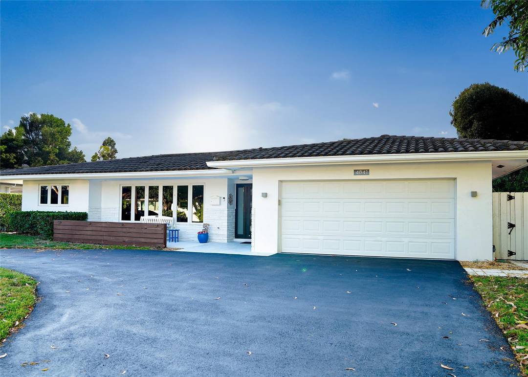 Welcome to this beautifully remodeled dream home in Coral Ridge with the perfect blend of modern luxury and outdoor living.