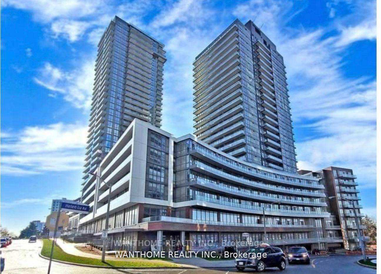Condo At The Peak Emerald City In The Prime Fairview Mall Community.
