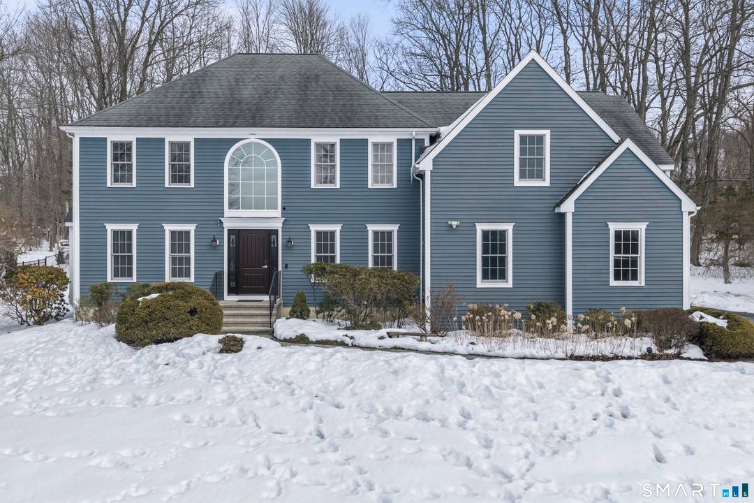 Welcome to 32 Yogananda Street !