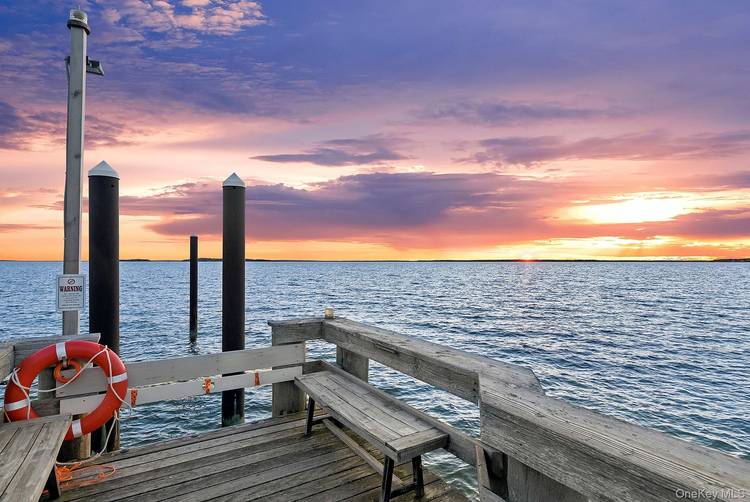 Perfect Summer Rental North Haven Waterfront Community This Perfect North Haven Rental property awaits with westerly sunsets from a private beach, deep water dock and community tennis all for your ...