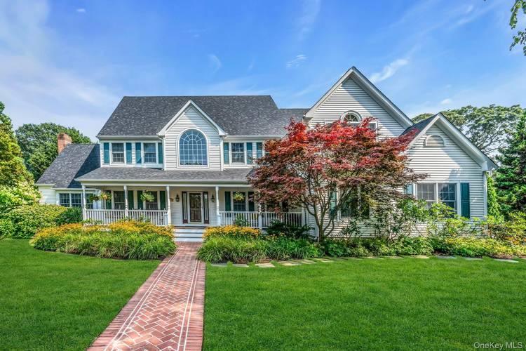 Incredible 6 bedroom, 3. 5 bath colonial built by well respected builder Hine in The Orchards.