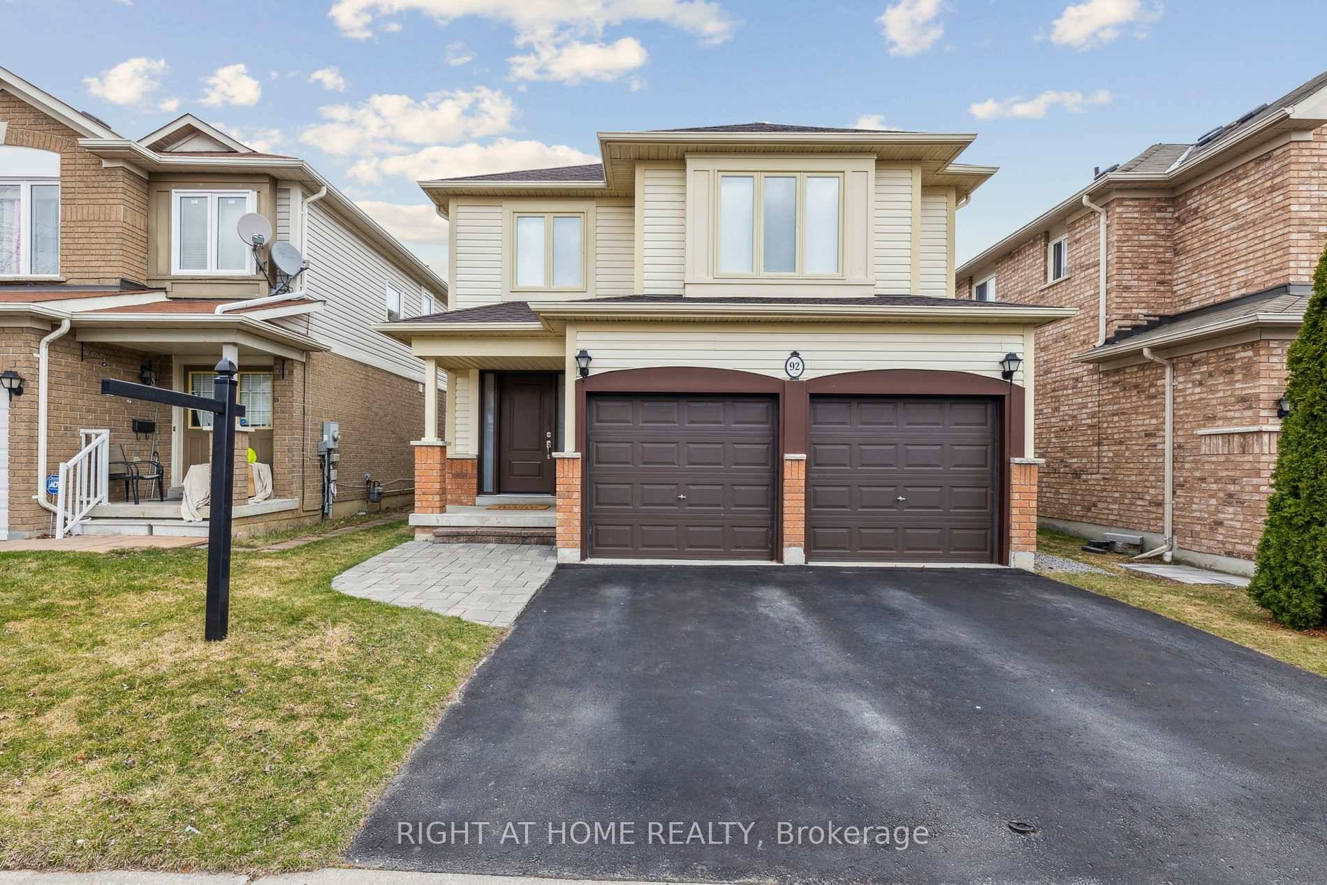 Welcome to the breathtaking 4 bedroom 3 bathroom detached home in the coveted neighbourhood of Pringle Creek.