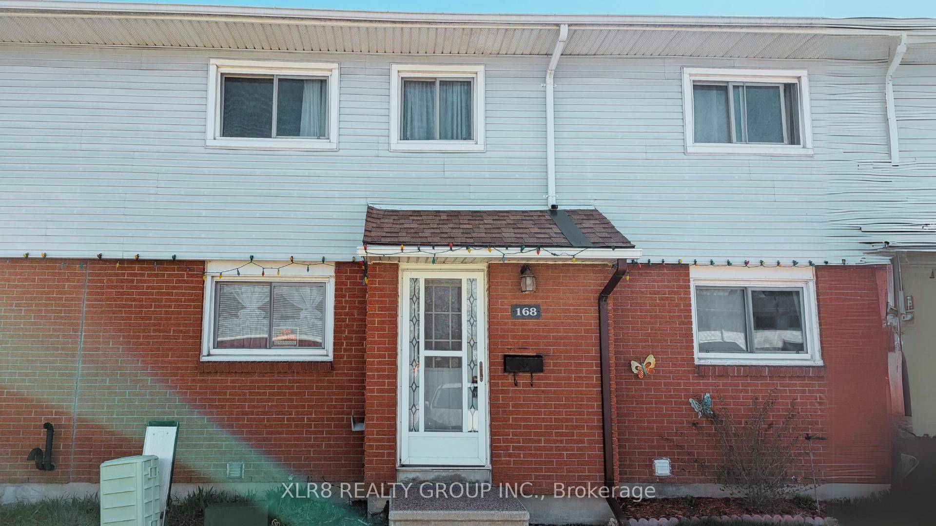 Welcome to unit 168 at 1045 Morrison Condo Plaza, this family oriented 3 bedroom 1 bath 2 story townhouse with one parking spot, located near the Ikea and LRT station, ...