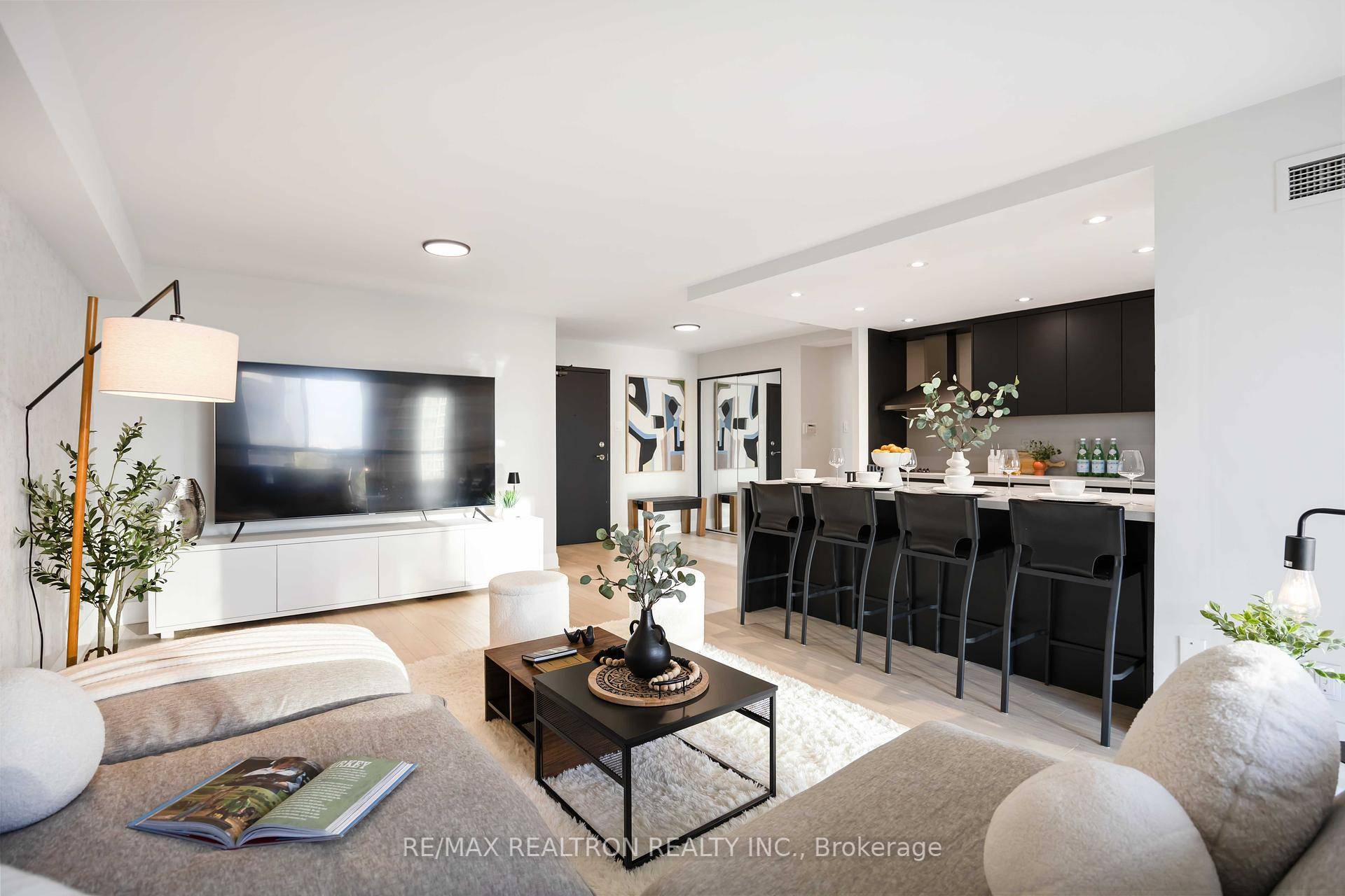 This rarely offered, beautifully renovated 2 1 bedroom, 2 bathroom CORNER unit offers a generous 1362 sq ft of luxury living with stunning unobstructed east facing views !