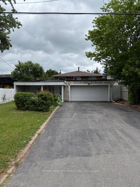 Spacious Basement, Near Humber River !