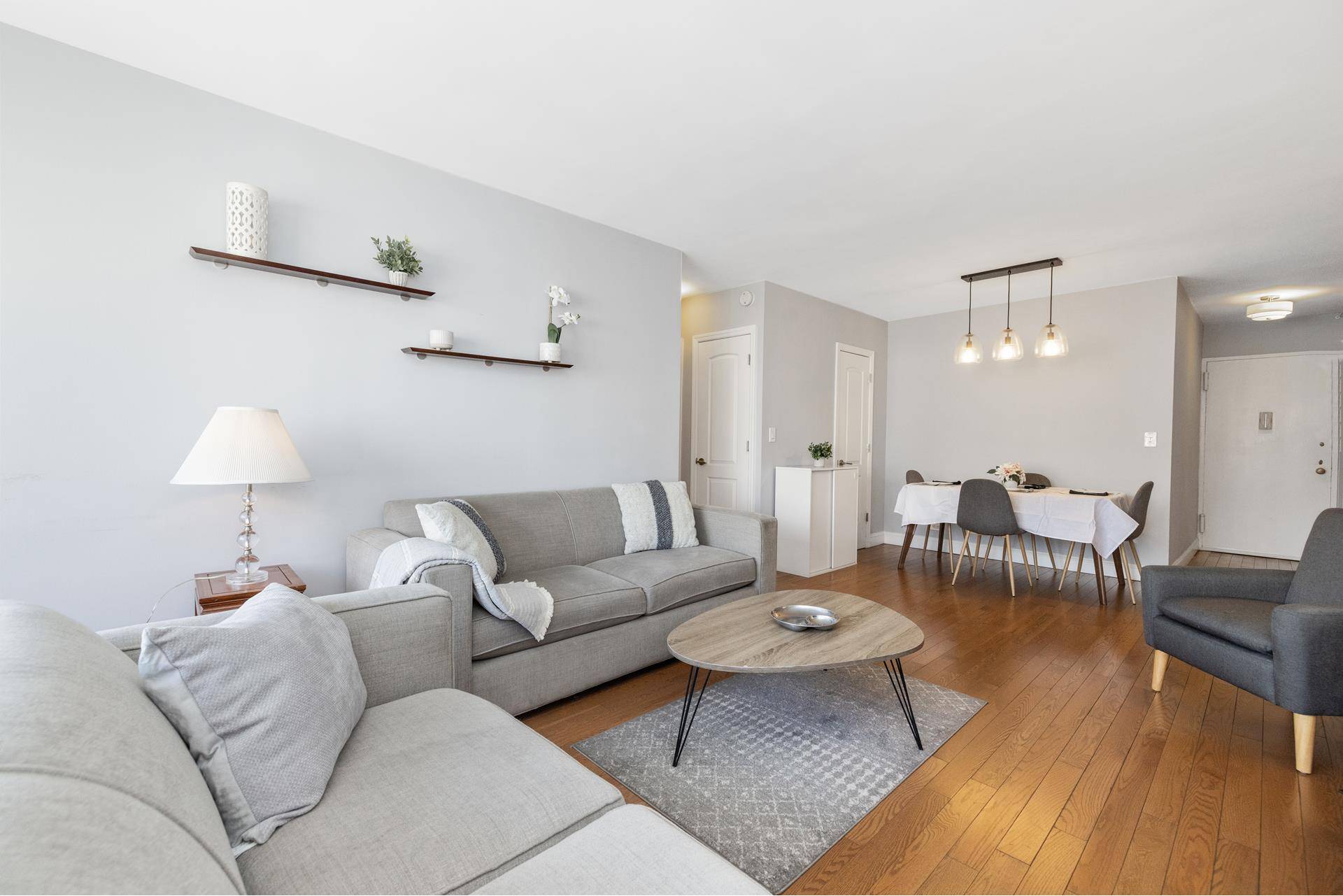 Seller is Ready Ready for your move 1 bedroom 1 bath open City Views, in a full service building.