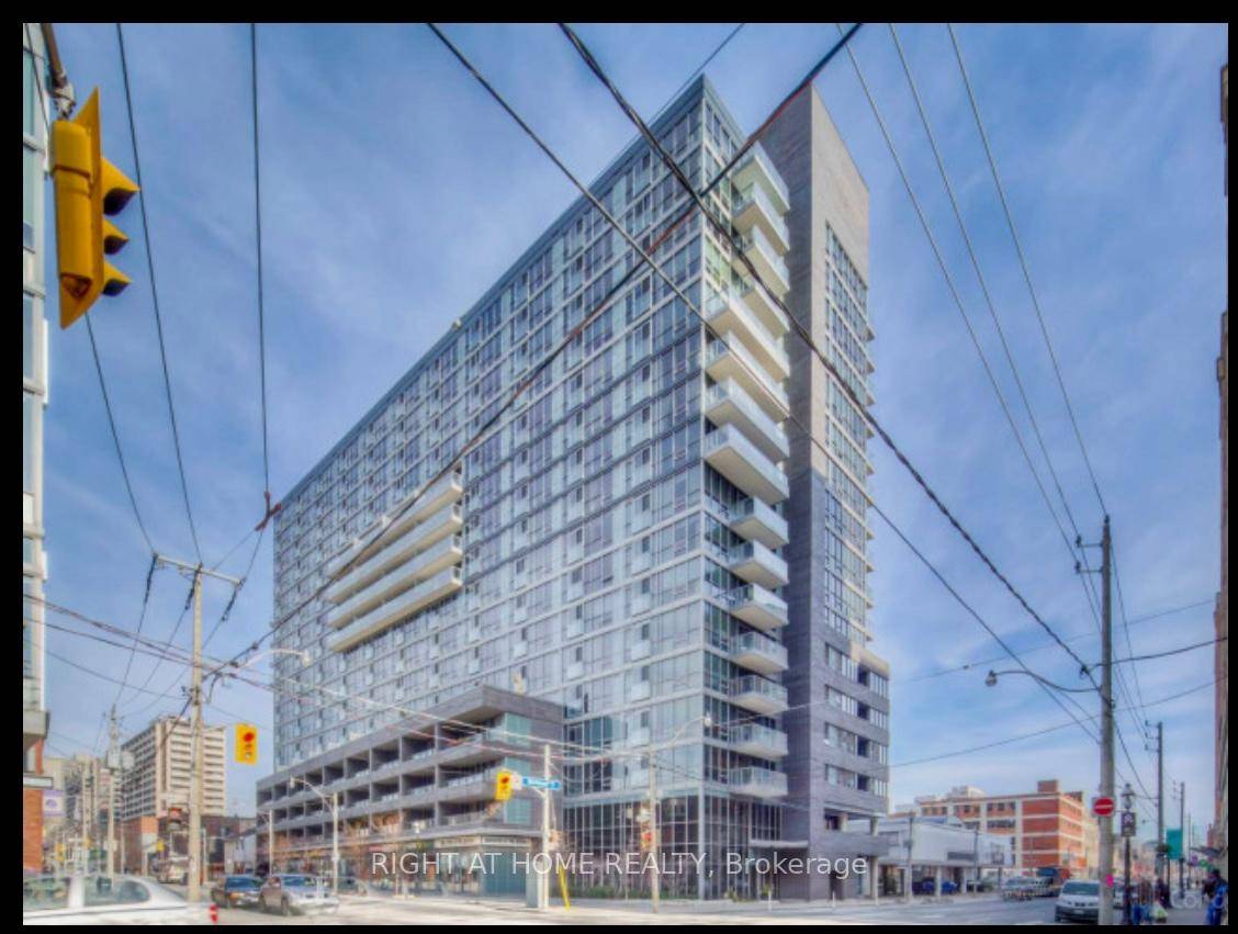 Welcome To King East ! The Modern By Empire Communities Is Situated Two Blocks North Of Prime King Street, 5 10 Minutes From The St.