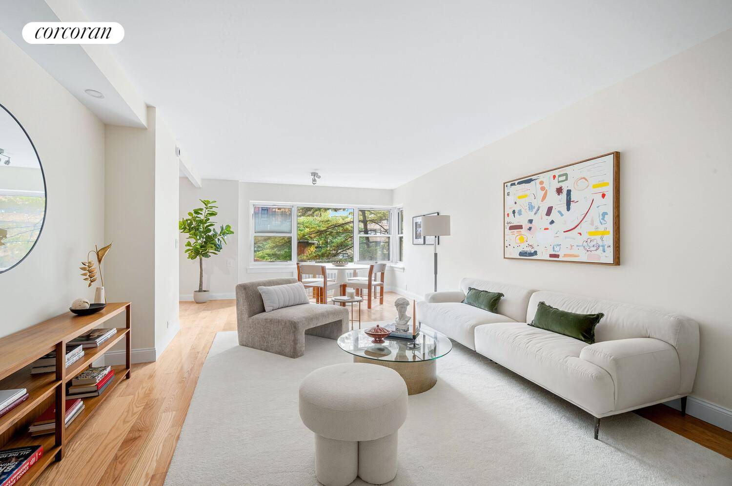 Be the first to live in this newly renovated, meticulously designed, mint condition studio with southern exposures in the heart of Sutton Place !