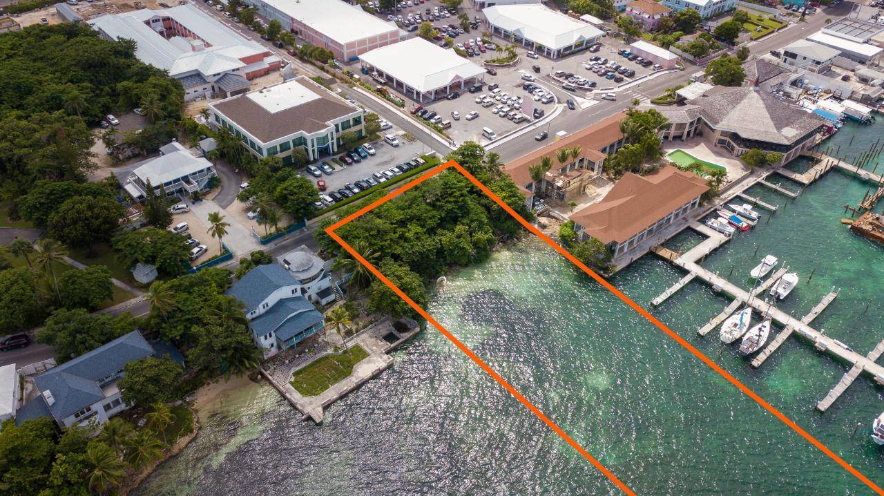 EAST BAY STREET Land New-Providence