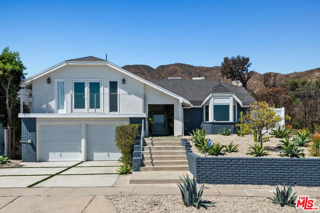 18133   Wakecrest Dr 4BR Malibu La