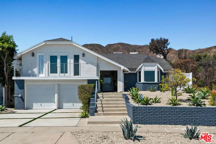 18133   Wakecrest Dr 4BR Malibu La