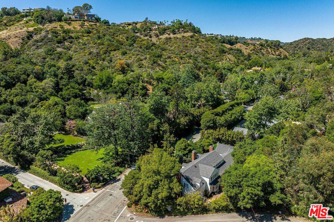 1000   STONE CANYON RD Bel Air LA