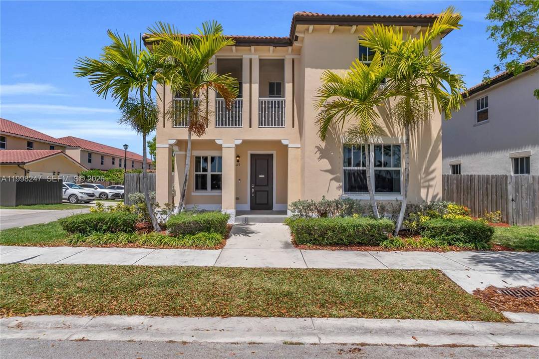 Beautifully maintained corner two story home in Summerville featuring 5 bedrooms, 3 bathrooms, and over 3, 300 total square feet of living space.