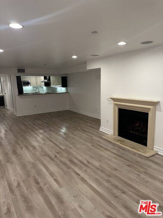 1319 N Detroit St 3BR Hollywood Hills East La