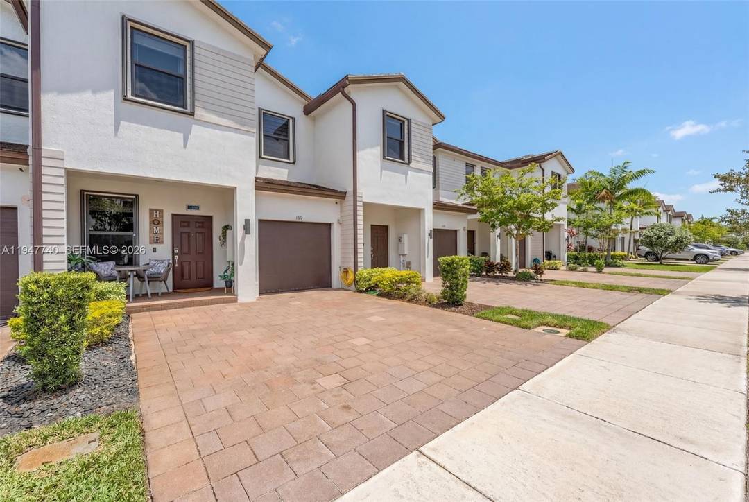 According to the builder s model, the property offers 1, 828 square feet of living area ; county records reflect a lower square footage due to the calculation method used ...