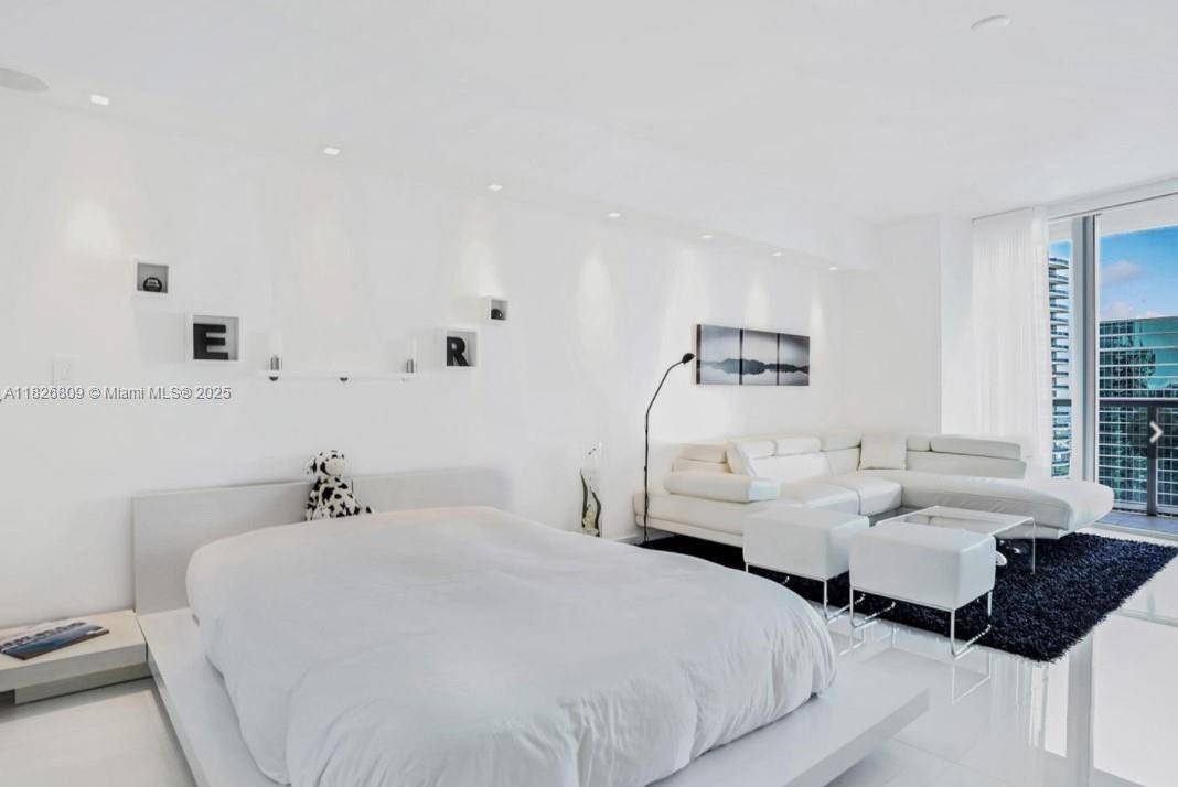 Spacious amp ; bright fully Furnished Studio.